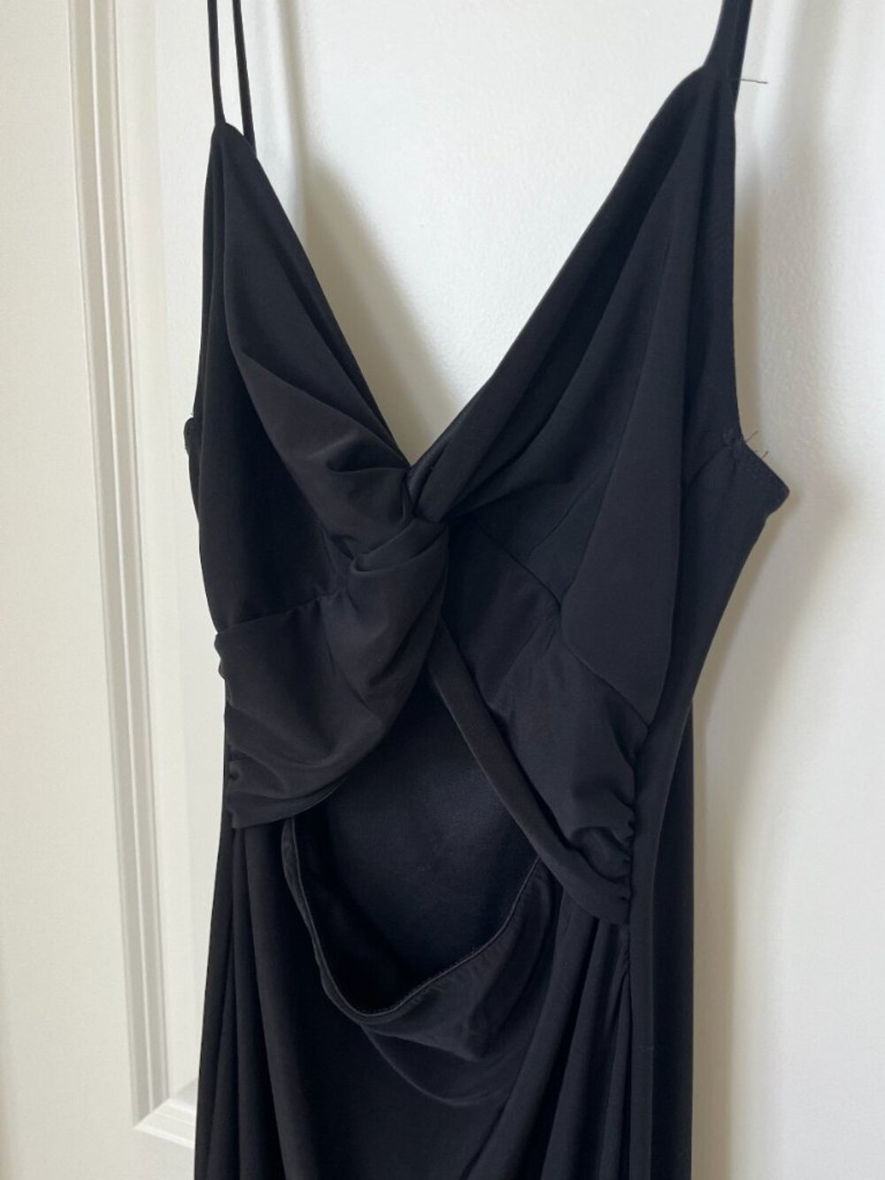 Silky stretch black keyhole dress